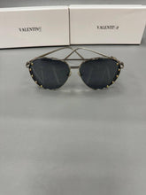 Load image into Gallery viewer, Sunglass