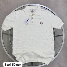Load image into Gallery viewer, T-shirt