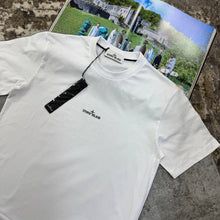 Load image into Gallery viewer, Tshirt