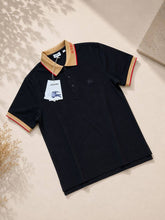Load image into Gallery viewer, Tshirt