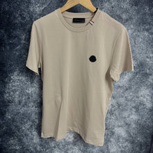 Load image into Gallery viewer, Tshirt