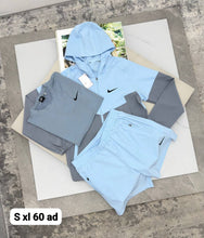Load image into Gallery viewer, Tshirt