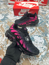 Load image into Gallery viewer, Shoes
