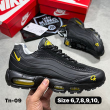 Load image into Gallery viewer, Shoes