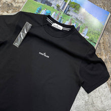 Load image into Gallery viewer, Tshirt