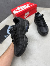 Load image into Gallery viewer, Shoes