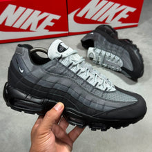 Load image into Gallery viewer, Shoes men
