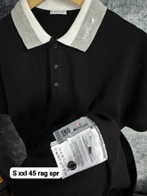 Load image into Gallery viewer, T-shirt