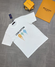 Load image into Gallery viewer, Tshirt