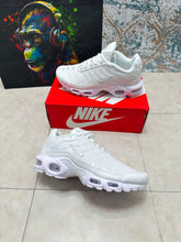 Load image into Gallery viewer, Shoes men