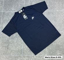 Load image into Gallery viewer, Tshirt