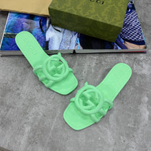 Load image into Gallery viewer, Slipper