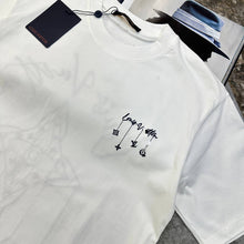 Load image into Gallery viewer, Tshirt