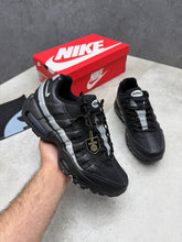 Load image into Gallery viewer, Shoes