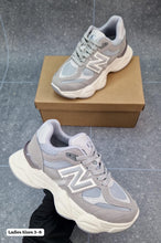 Load image into Gallery viewer, Shoes
