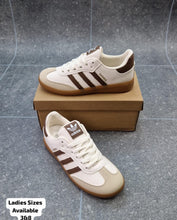 Load image into Gallery viewer, Shoes