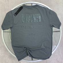Load image into Gallery viewer, T-shirt