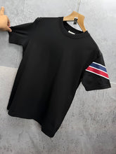 Load image into Gallery viewer, Tshirt