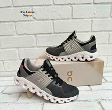 Load image into Gallery viewer, Shoes