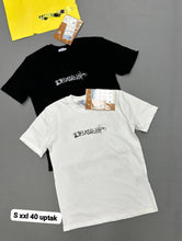 Load image into Gallery viewer, Tshirt