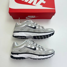 Load image into Gallery viewer, Shoes
