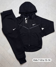 Load image into Gallery viewer, Tracksuit boy
