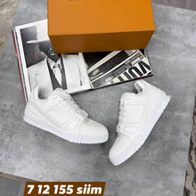 Load image into Gallery viewer, Shoes