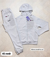 Load image into Gallery viewer, Tracksuit