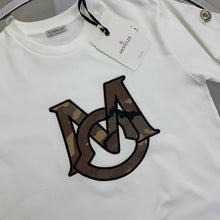 Load image into Gallery viewer, T-shirt