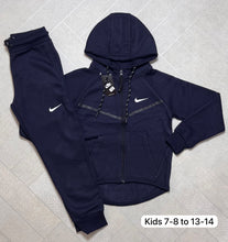 Load image into Gallery viewer, Tracksuit boy