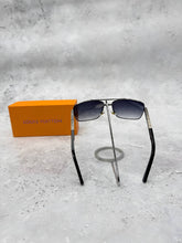 Load image into Gallery viewer, Sunglass