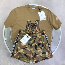 Load image into Gallery viewer, T-shirt