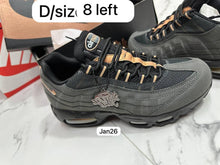 Load image into Gallery viewer, Shoes