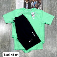 Load image into Gallery viewer, Tshirt