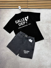 Load image into Gallery viewer, Tshirt
