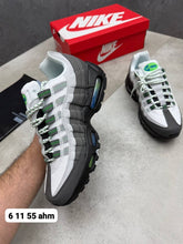 Load image into Gallery viewer, Shoes