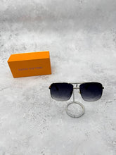 Load image into Gallery viewer, Sunglass