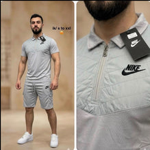Load image into Gallery viewer, T-shirt