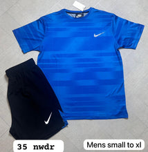 Load image into Gallery viewer, Tshirt