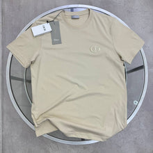 Load image into Gallery viewer, Tshirt