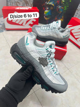 Load image into Gallery viewer, Shoes