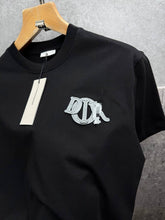 Load image into Gallery viewer, Tshirt