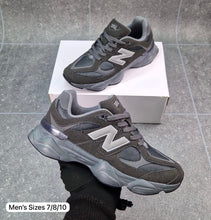 Load image into Gallery viewer, Shoes