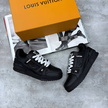 Load image into Gallery viewer, Shoes