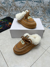 Load image into Gallery viewer, Slipper