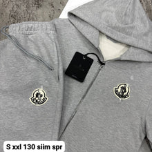 Load image into Gallery viewer, Tracksuit