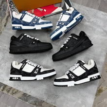 Load image into Gallery viewer, Shoes