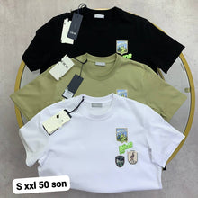 Load image into Gallery viewer, Tshirt