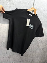 Load image into Gallery viewer, Tshirt