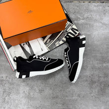 Load image into Gallery viewer, Shoes